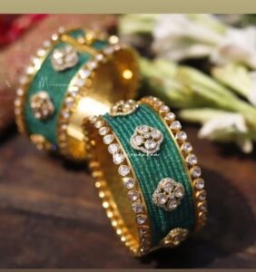kashvam jewellewers bangle